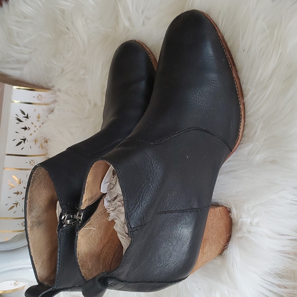 Madewell Brenner black leather ankle bootie size 8 - Picture 4 of 16